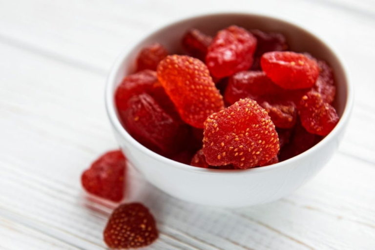 Can Dogs Eat Dried Fruit? A Complete Guide to Good and Bad Fruits for